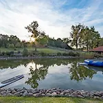 Osada Ulnowo - Holliday & Party House