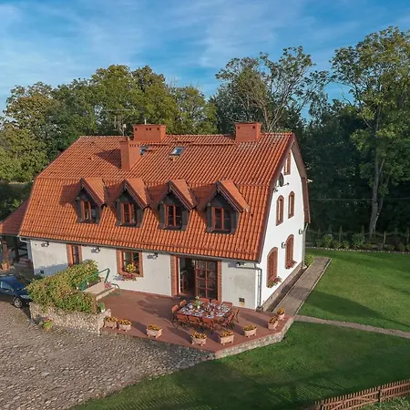 Osada Ulnowo - Holliday & Party House Villa *